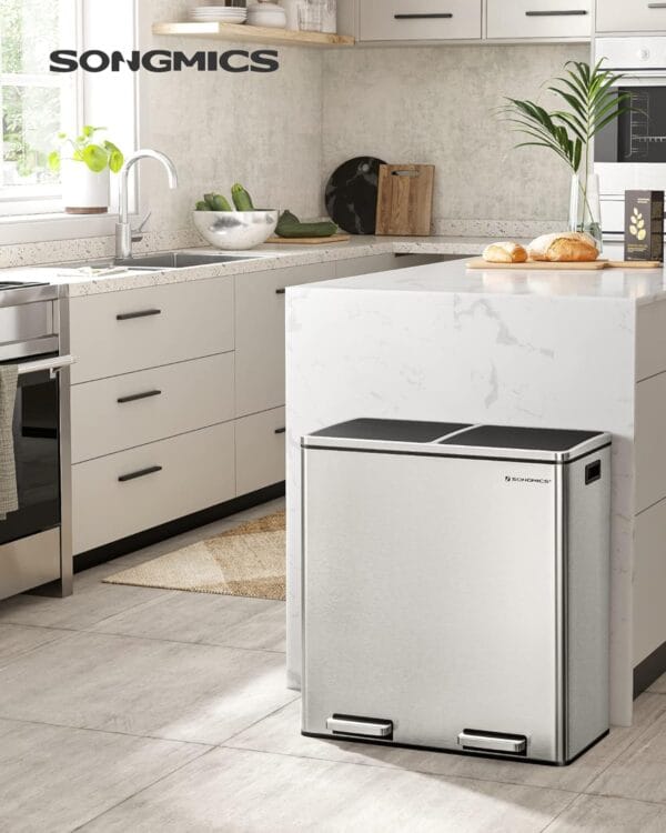 2 x 8 gallon (2 x 30 l) garbage can for kitchen